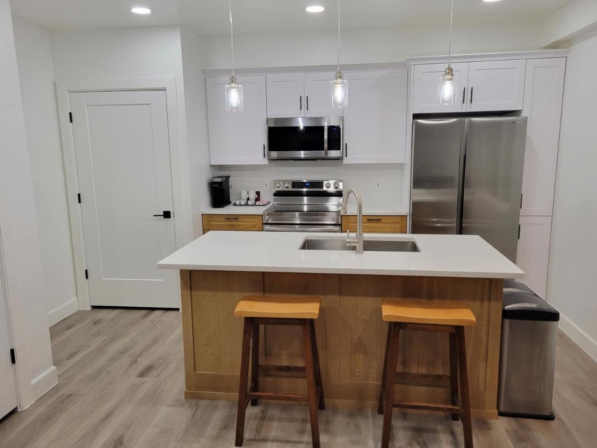 Spacious & Modern Apartment, Close To Universities And Mountains Mapleton 外观 照片