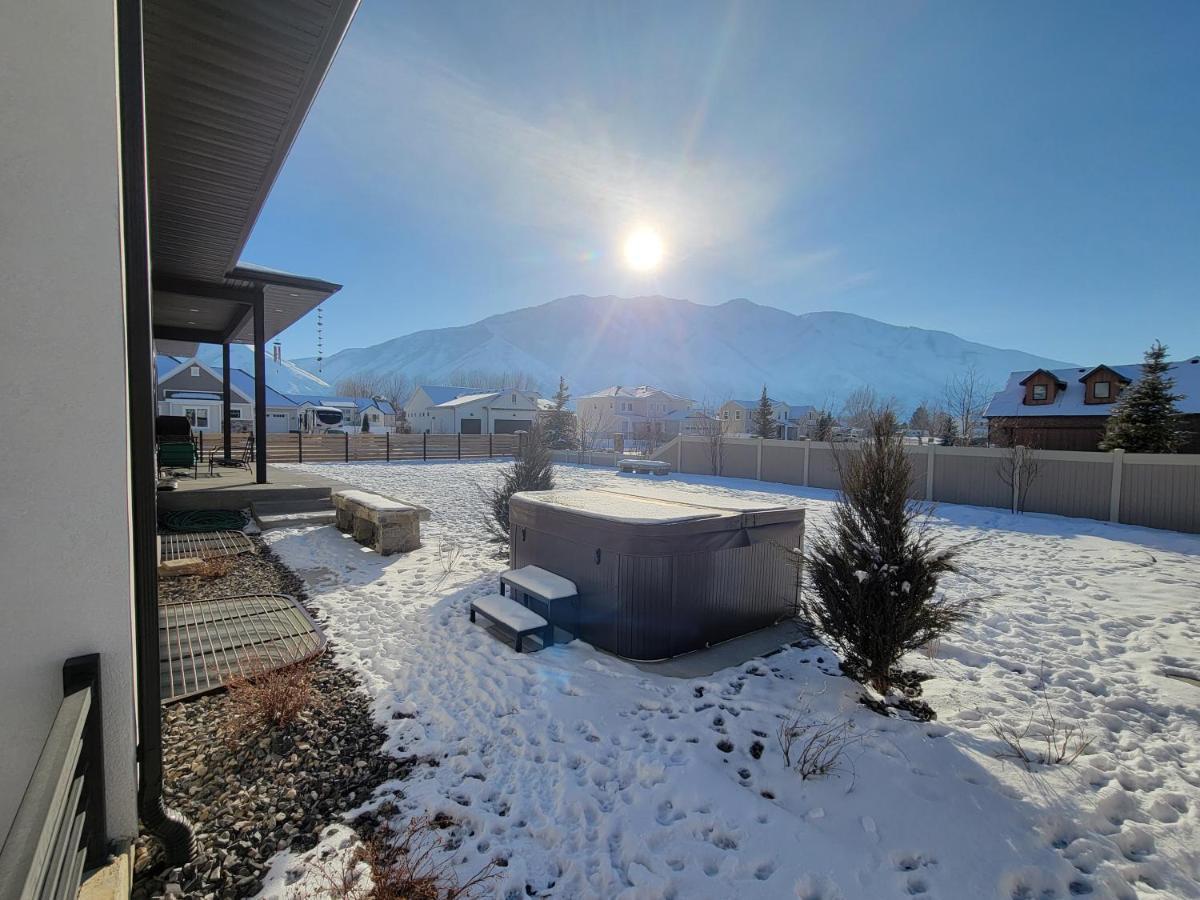 Spacious & Modern Apartment, Close To Universities And Mountains Mapleton 外观 照片